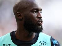 开云APP-那不勒斯能否击败萨索洛取得胜利？