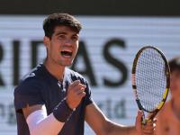 开云下载-戴维斯杯翻盘法网，兹维列夫关键制胜