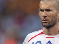 开云体育在线-绿茵与硬木的生死博弈，当意甲焦点战遇见灰熊的逆袭