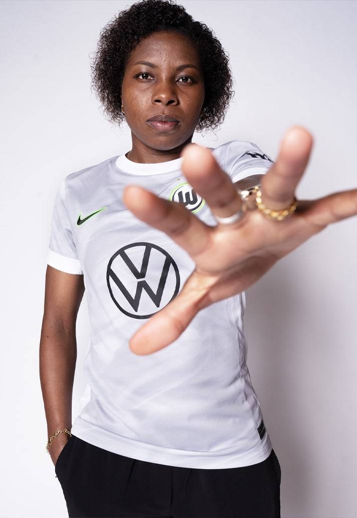 沃尔夫斯堡球员伤愈复出，为球队实力再添一员的简单介绍