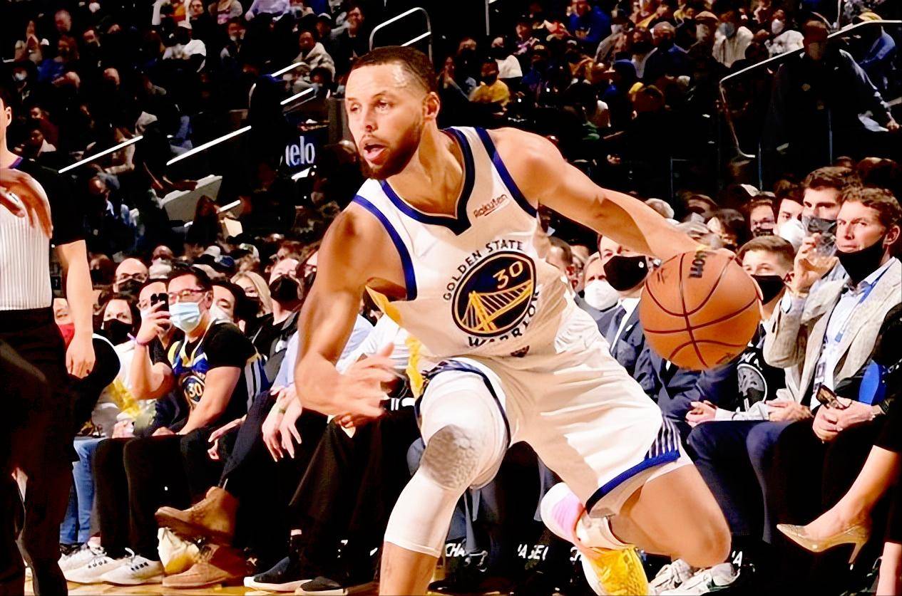勇士不敌掘金，库里单核难扭转颓势