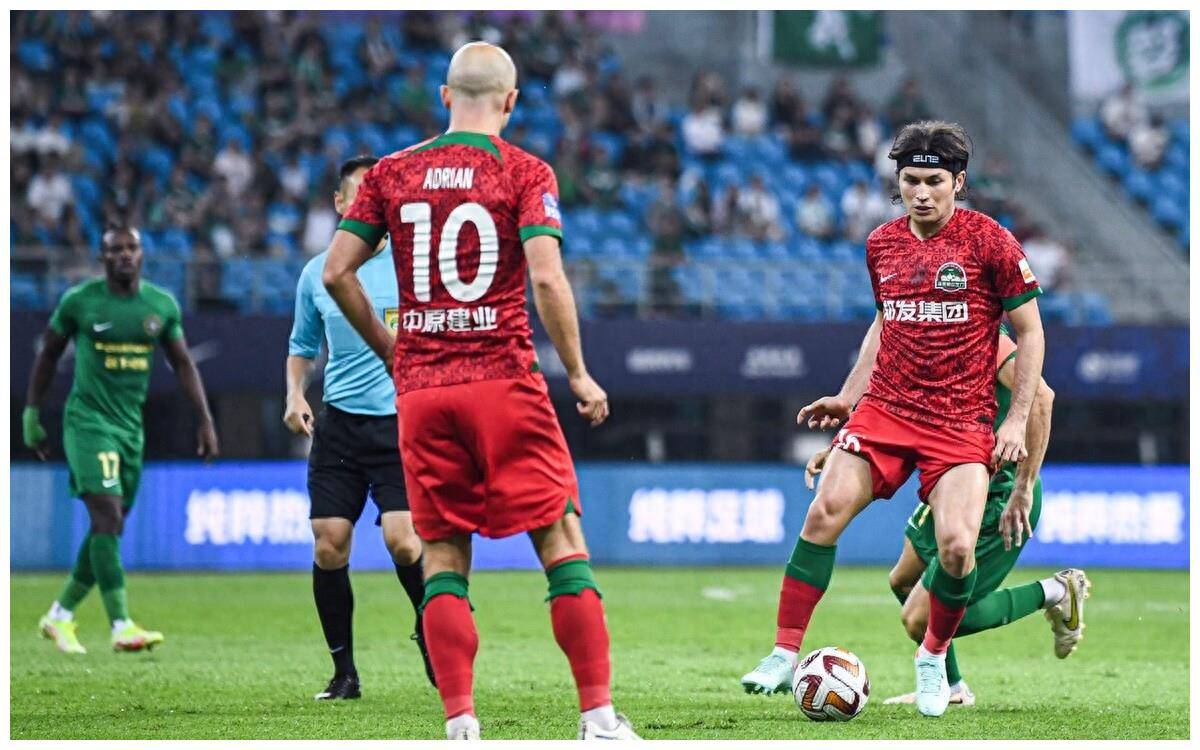 球队战术调整获得比赛中出人意料胜利