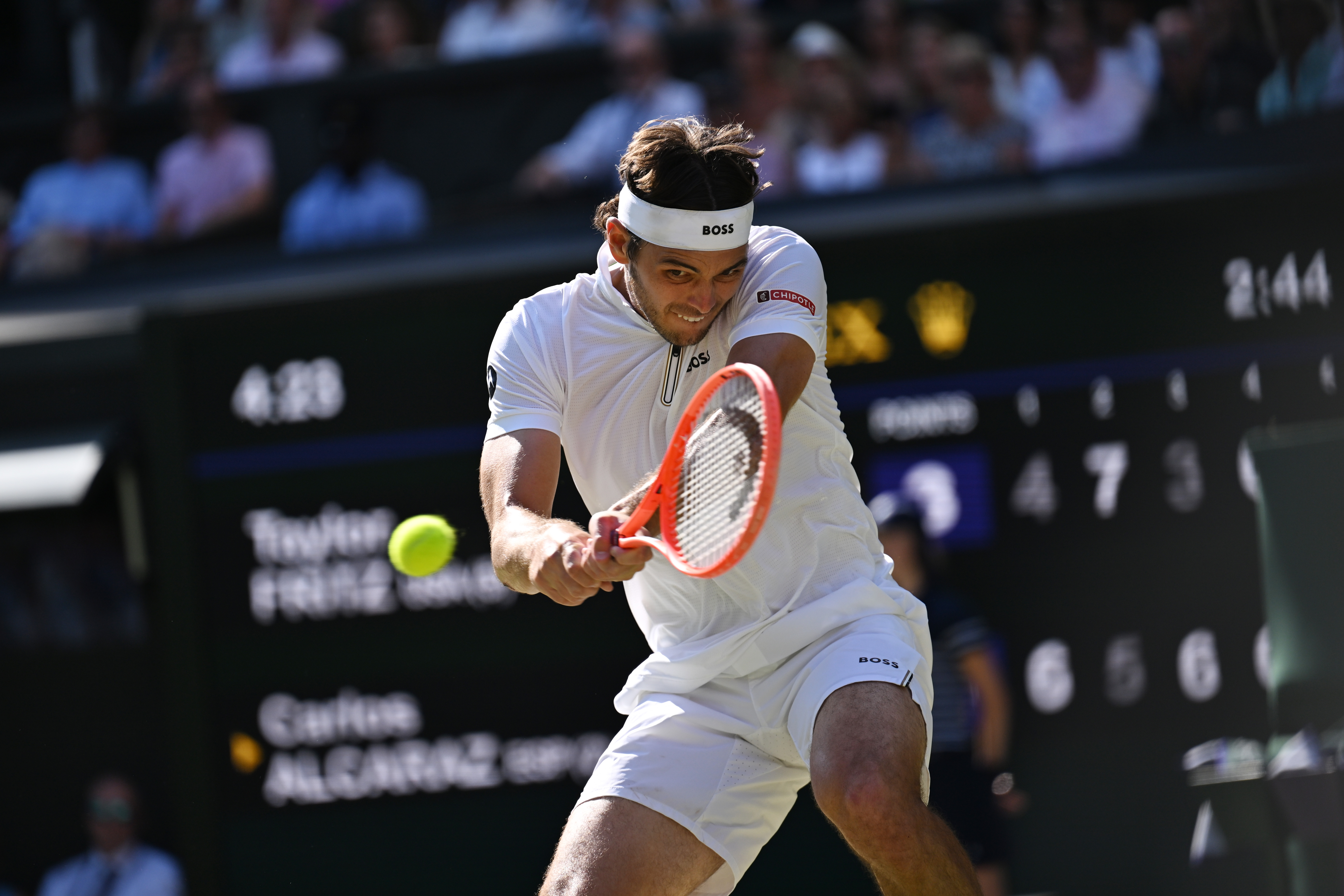 拉沃尔杯鏖战温网,西西帕斯点燃赛场的简单介绍 拉沃尔杯鏖战温网,西西帕斯点燃赛场的简单介绍