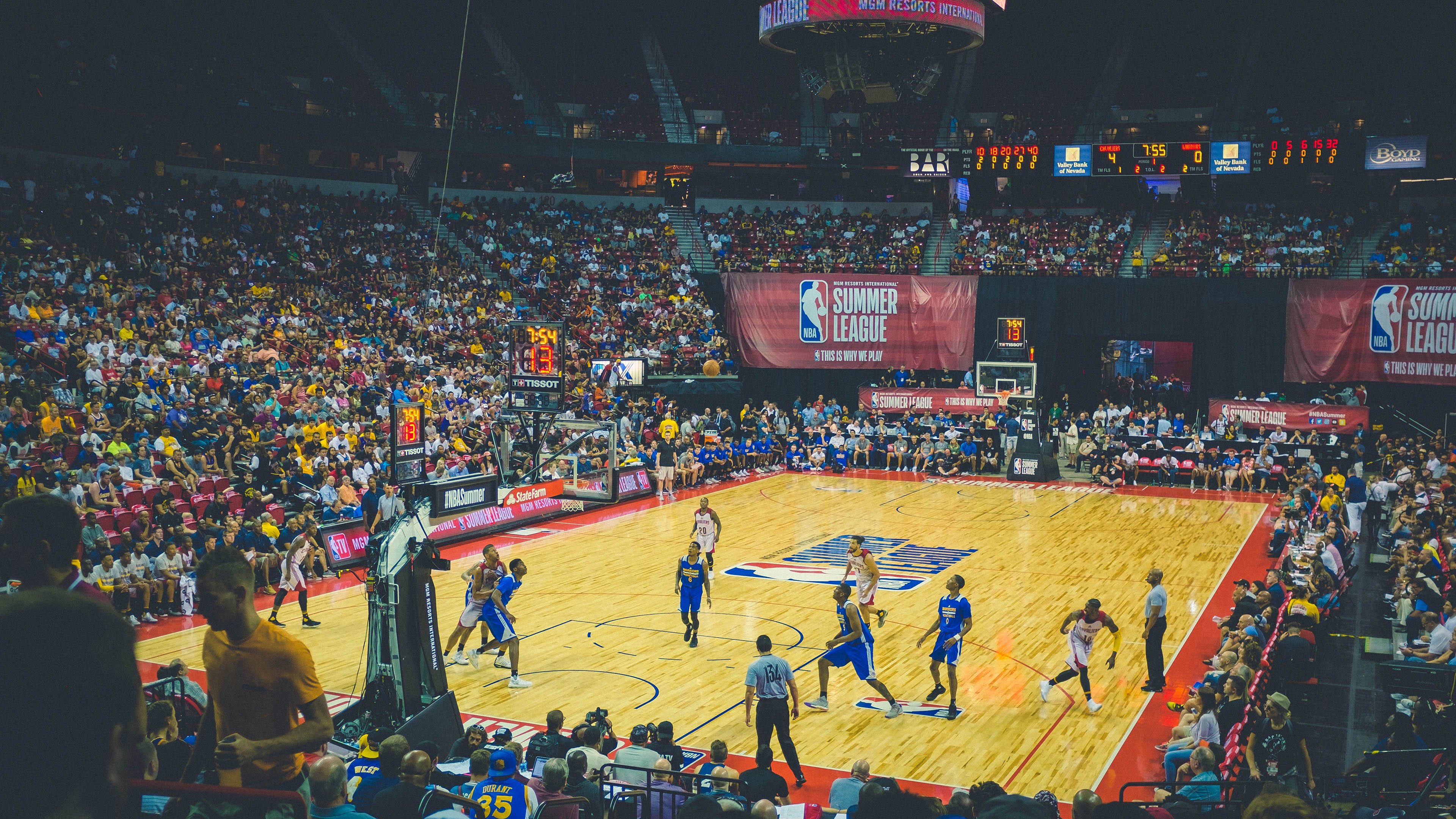 恩佐末节狂飙接管比赛,加拿大一波流带走挪威