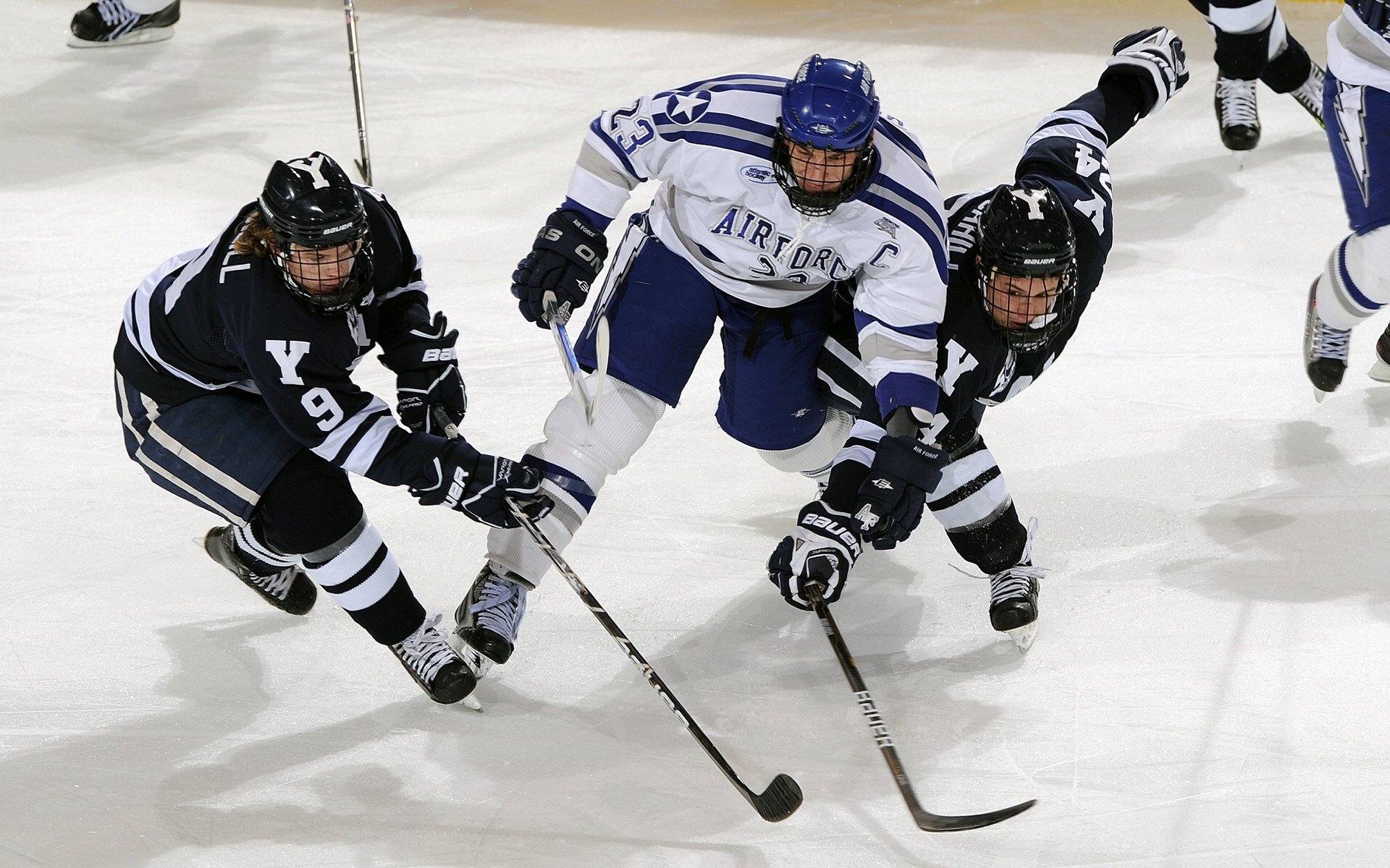 恩佐末节狂飙接管比赛,加拿大一波流带走挪威